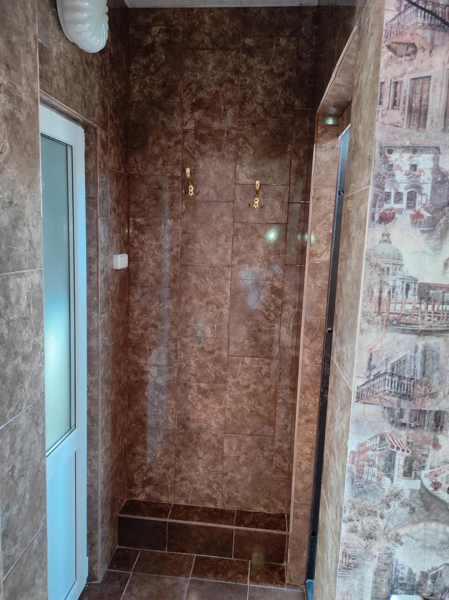 Hotel Гостевой Дом Ирина Sukhumi Exterior foto